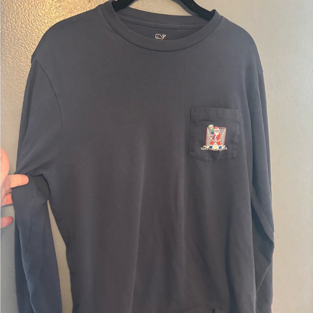 Vineyard Vines Merry Laxmas Long Sleeve Men’s Tee - Picture 4 of 7